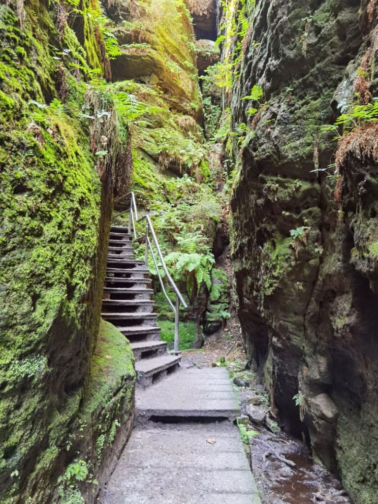 Naturwunder Schwedenlöcher - tolle Rundwanderung mit der Basteibrücke