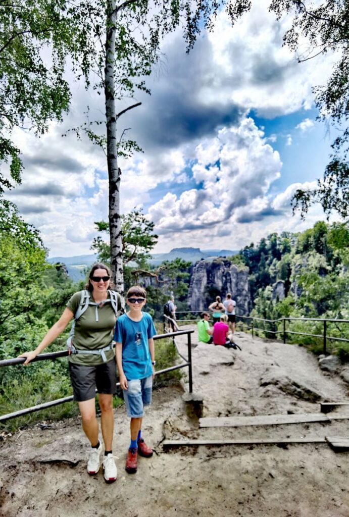 In die Schwedenlöcher wandern - zuvor Fotostopp bei der Pavillonaussicht