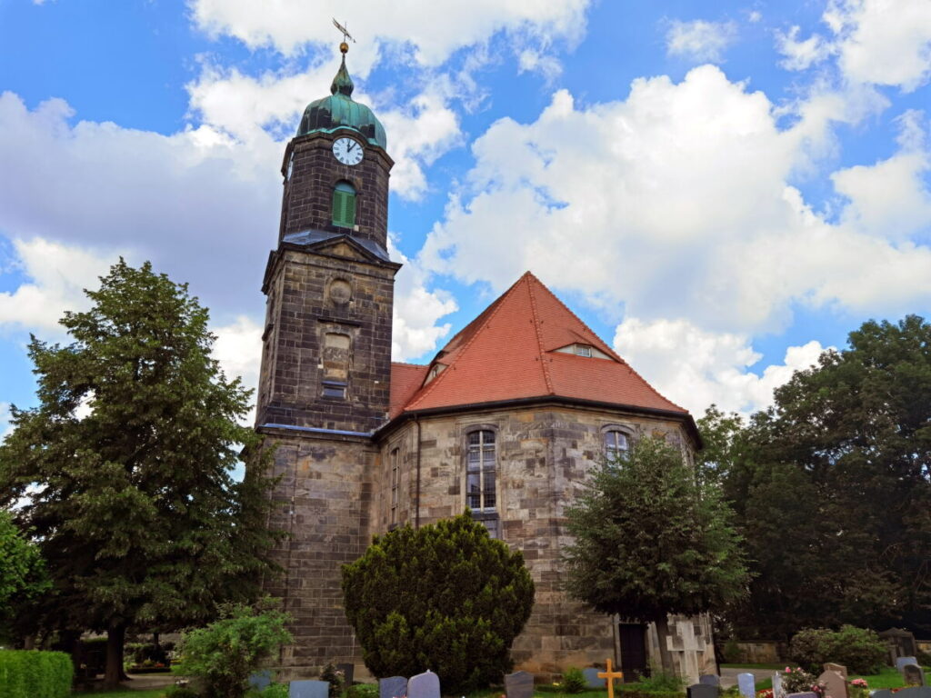 Die Dorfkirche Lohmen - größte Dorfkirche der Sächsischen Schweiz